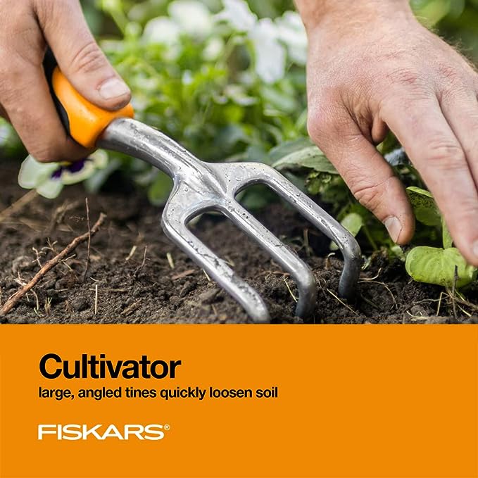 Fiskars 384490-1002 Garden Scratch Tool Set with Shovel, Hand Rake and Spade for Weed Removal, Digging, Gardening, Black/Orange